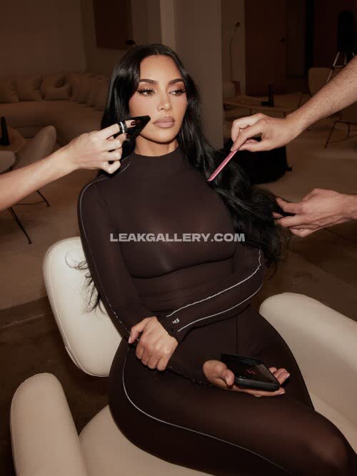 Kimkardashian / kim_kardashian Exclusive Leaked Nude OnlyFans #11768271