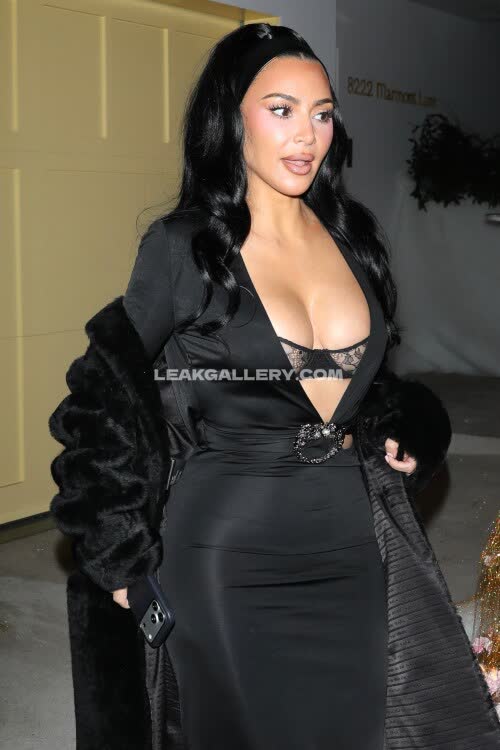 Kimkardashian / kim_kardashian Exclusive Leaked Nude OnlyFans #11767102