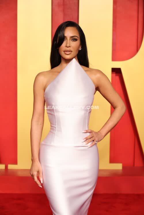 Kimkardashian / kim_kardashian Exclusive Leaked Nude OnlyFans #11753477