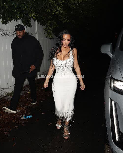 Kimkardashian / kim_kardashian Exclusive Leaked Nude OnlyFans #11759595