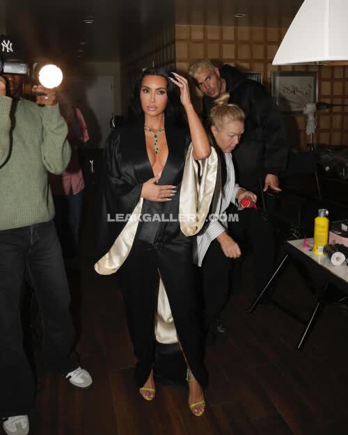 Kimkardashian / kim_kardashian Exclusive Leaked Nude OnlyFans #11765267