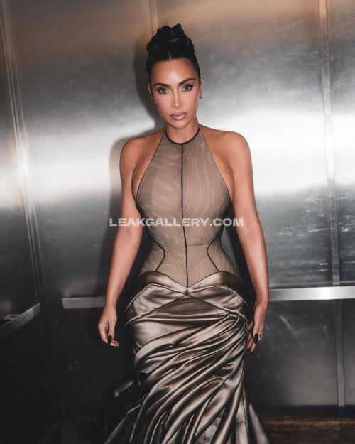 Kimkardashian / kim_kardashian Exclusive Leaked Nude OnlyFans #11765828