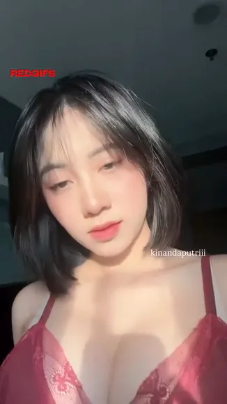 kinandaputriii video thumbnail