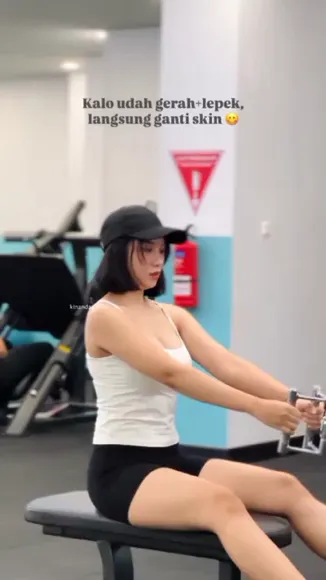kinandaputriii video thumbnail