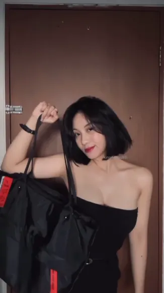 kinandaputriii video thumbnail