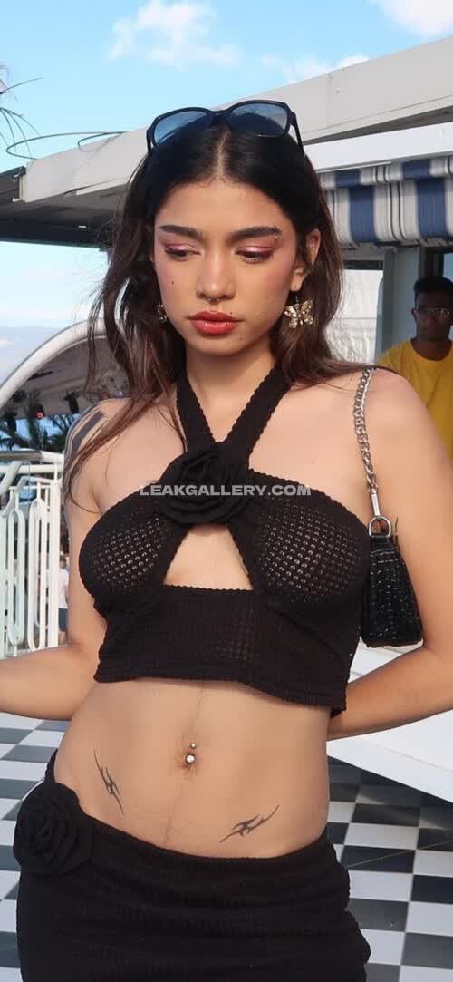 Kiraherman Exclusive Leaked Nude OnlyFans #12008232
