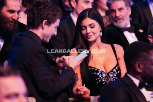 Kyliejenner Exclusive Leaked Nude OnlyFans #11130530