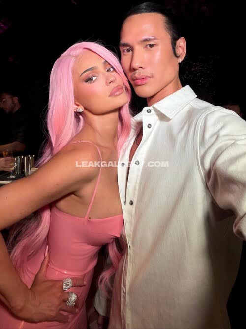 Kyliejenner Exclusive Leaked Nude OnlyFans #11110279