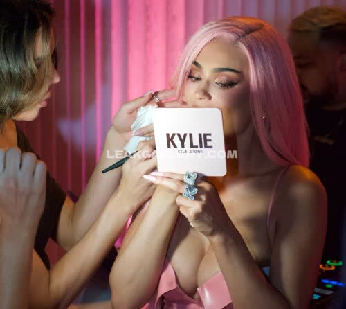 Kyliejenner Exclusive Leaked Nude OnlyFans #11136143