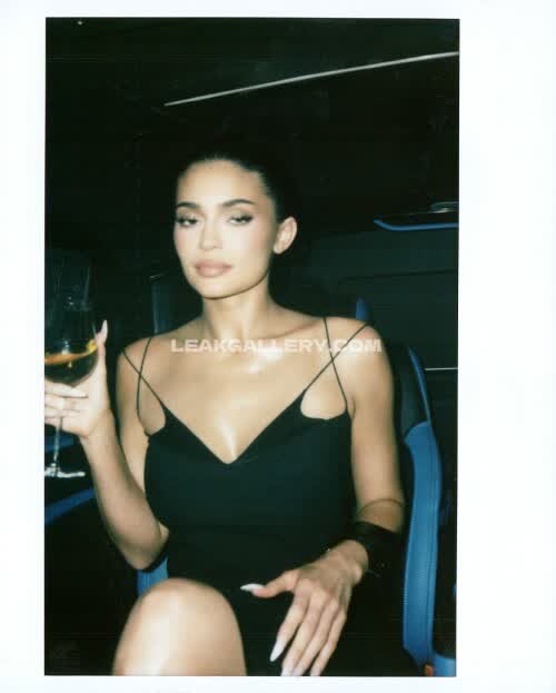 Kyliejenner Exclusive Leaked Nude OnlyFans #11112685