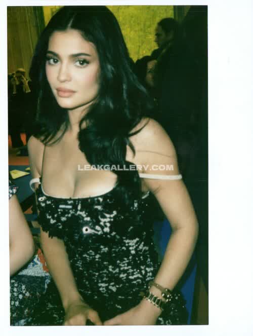 Kyliejenner Exclusive Leaked Nude OnlyFans #11130760