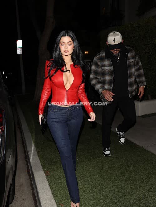 Kyliejenner Exclusive Leaked Nude OnlyFans #11141628