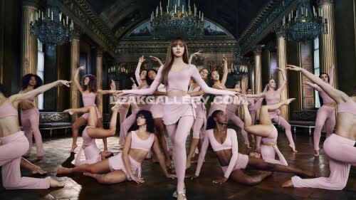 Lalalalisa_m Exclusive Leaked Nude OnlyFans #11046108