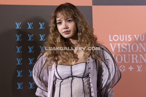 Lalalalisa_m Exclusive Leaked Nude OnlyFans #11041244