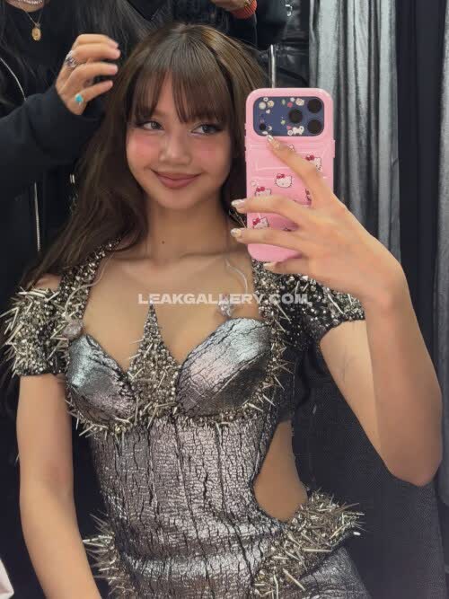 Lalalalisa_m Exclusive Leaked Nude OnlyFans #11048920