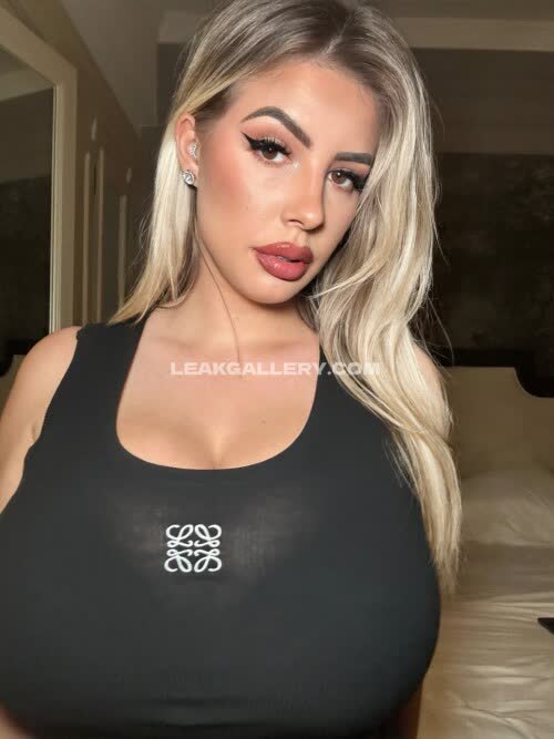 Lali957xx Exclusive Leaked Nude OnlyFans #11825865