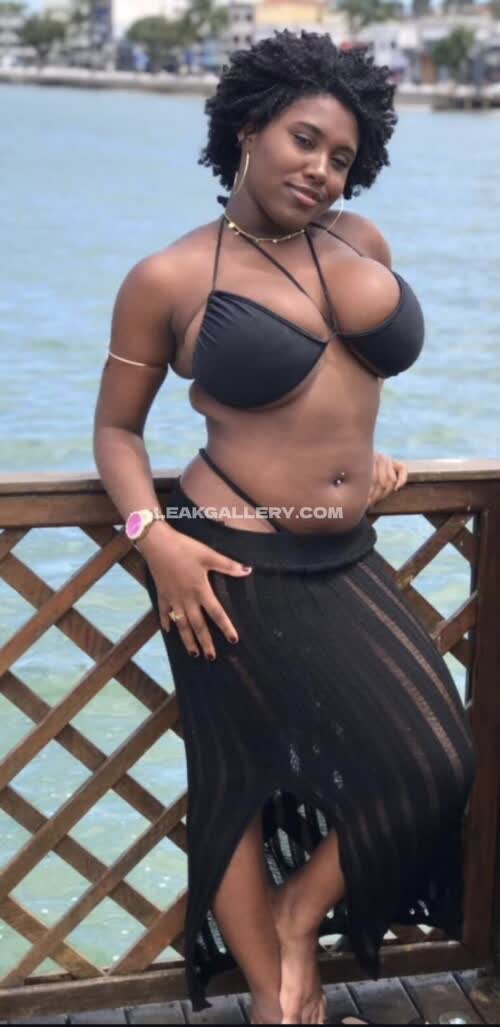 Larissa_fernandes190 Exclusive Leaked Nude OnlyFans #12022288