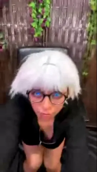 laumeow04 video thumbnail