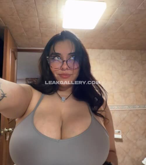 Lauracaballero Exclusive Leaked Nude OnlyFans #11912447