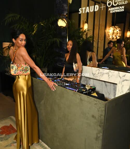 Lauraharrier Exclusive Leaked Nude Onlyfans #11160847