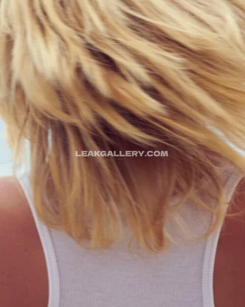 Leaahhrose Exclusive Leaked Nude OnlyFans #12046347