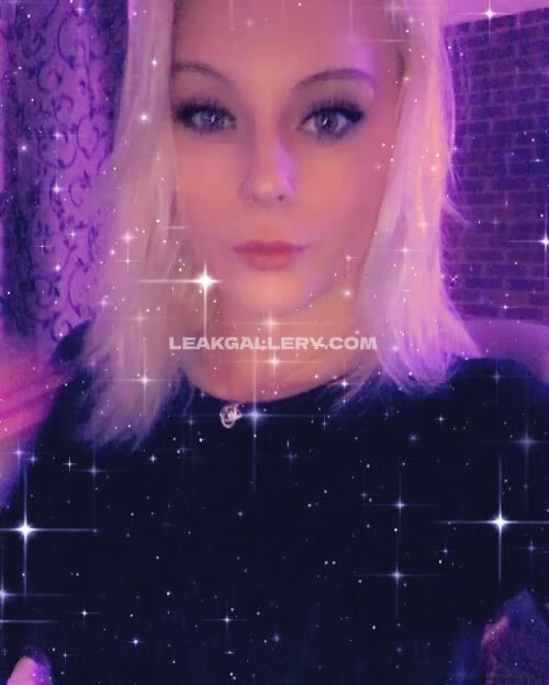 Lilbabyyyy2000 Exclusive Leaked Nude OnlyFans #11023984