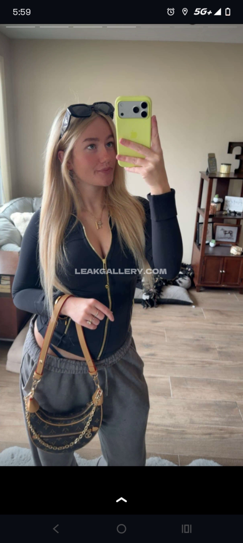 Lilbabyyyy2000 Exclusive Leaked Nude OnlyFans #11028229