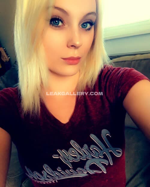 Lilbabyyyy2000 Exclusive Leaked Nude OnlyFans #11034097