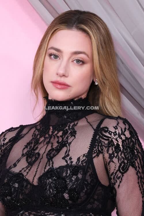 Lilireinhart Exclusive Leaked Nude OnlyFans #11920062