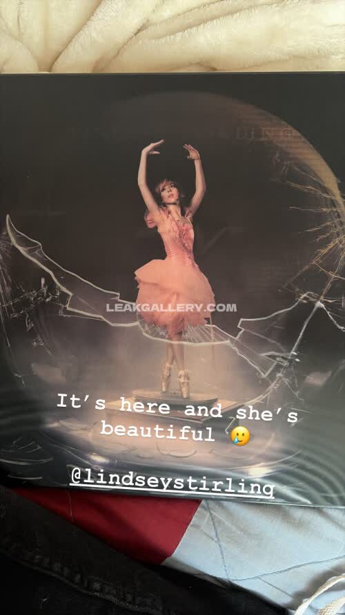 Lindseystirling Exclusive Leaked Nude OnlyFans #10974771