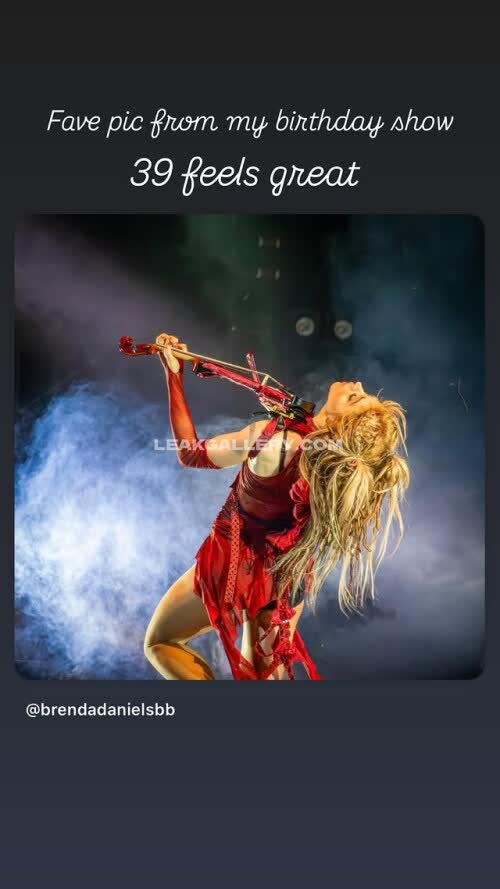 Lindseystirling Exclusive Leaked Nude OnlyFans #10968725
