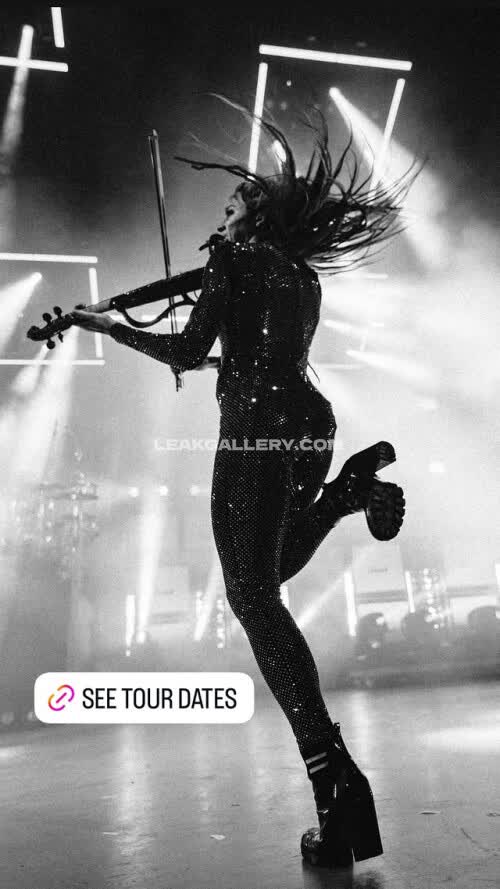 Lindseystirling Exclusive Leaked Nude OnlyFans #10994890