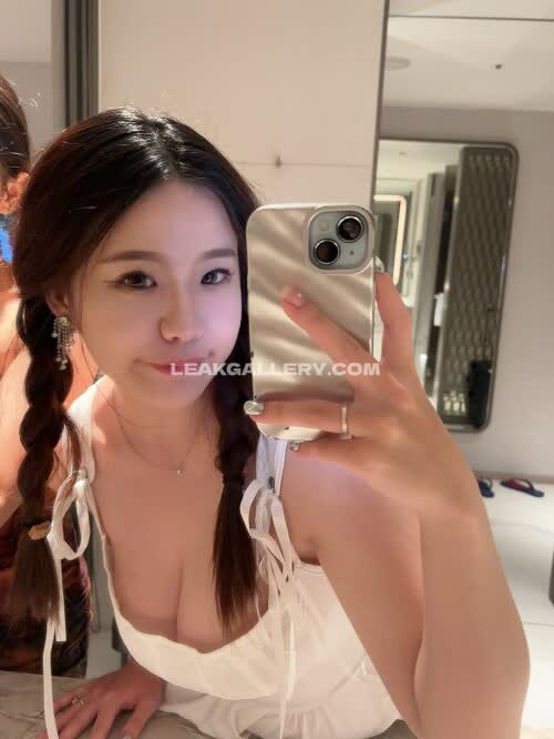 Ling_00_ee Exclusive Leaked Nude OnlyFans #11125636