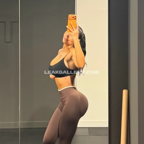 Lisadelpiero Exclusive Leaked Nude OnlyFans #11106610