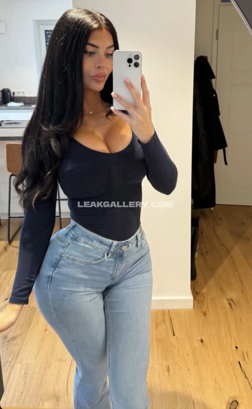 Lisadelpiero Exclusive Leaked Nude OnlyFans #11108708