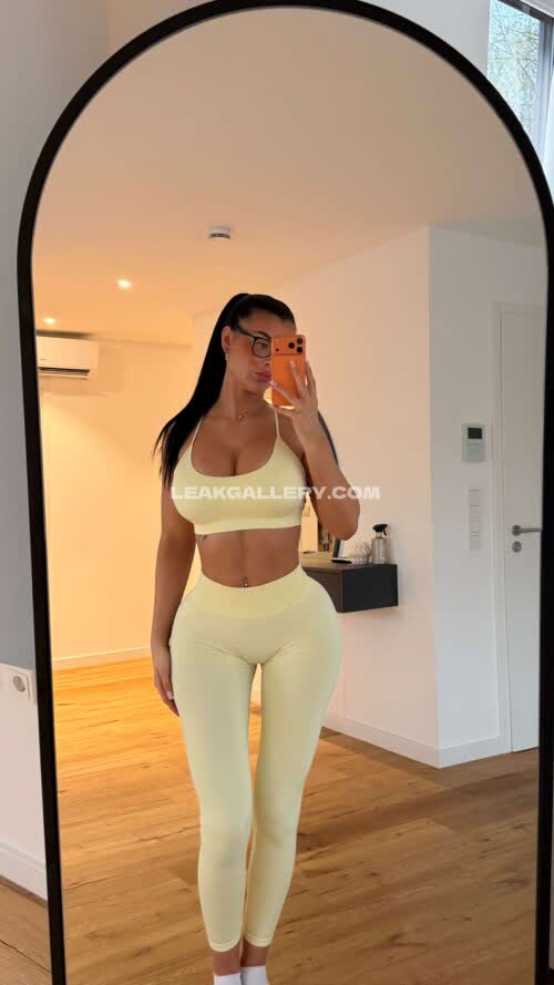 Lisadelpiero Exclusive Leaked Nude OnlyFans #11108329
