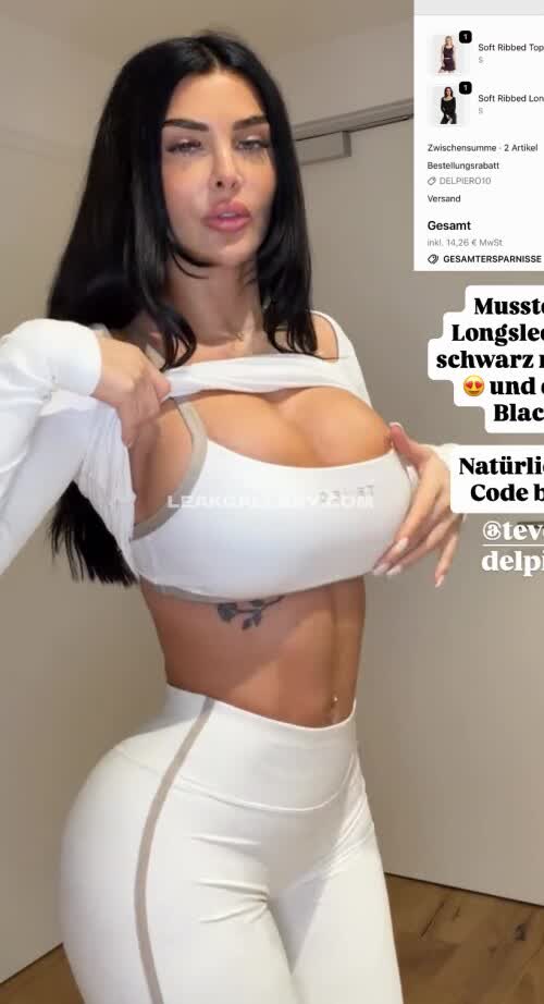 Lisadelpiero Exclusive Leaked Nude OnlyFans #11122076