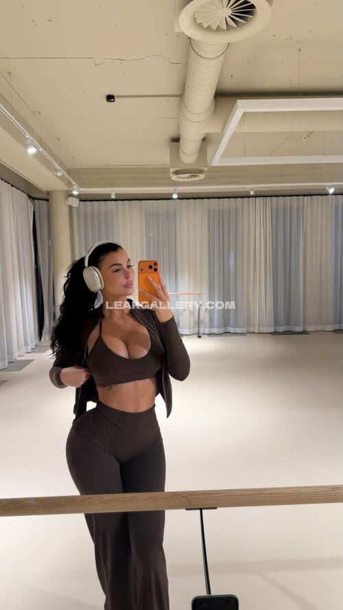 Lisadelpiero Exclusive Leaked Nude OnlyFans #11097656