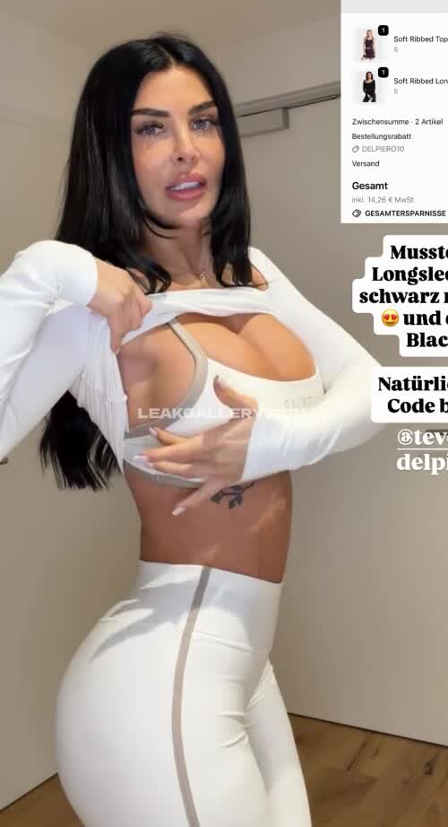 Lisadelpiero Exclusive Leaked Nude OnlyFans #11112016