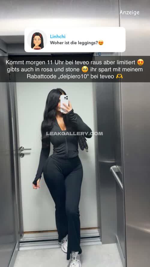 Lisadelpiero Exclusive Leaked Nude OnlyFans #11125670