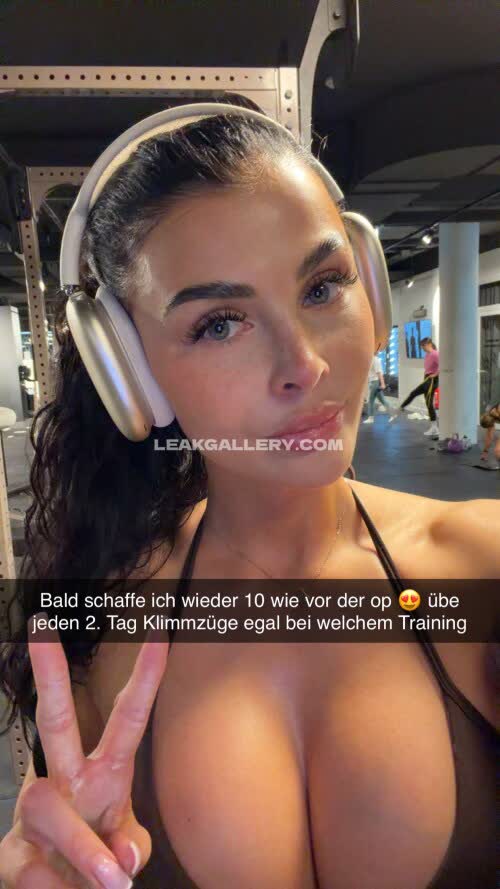 Lisadelpiero Exclusive Leaked Nude OnlyFans #11168336