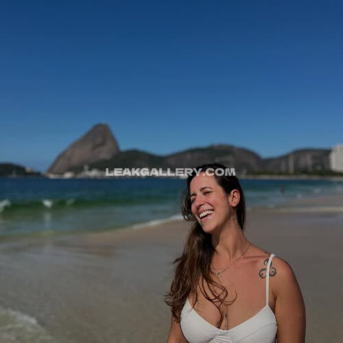 Livialaranjeira Exclusive Leaked Nude OnlyFans #12041085