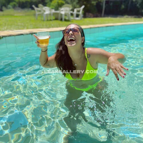 Livialaranjeira Exclusive Leaked Nude OnlyFans #12038702