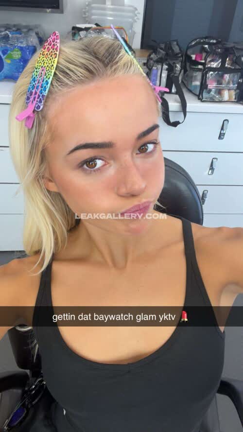 Livvydunne / oliviadunne Exclusive Leaked Nude OnlyFans #11543013