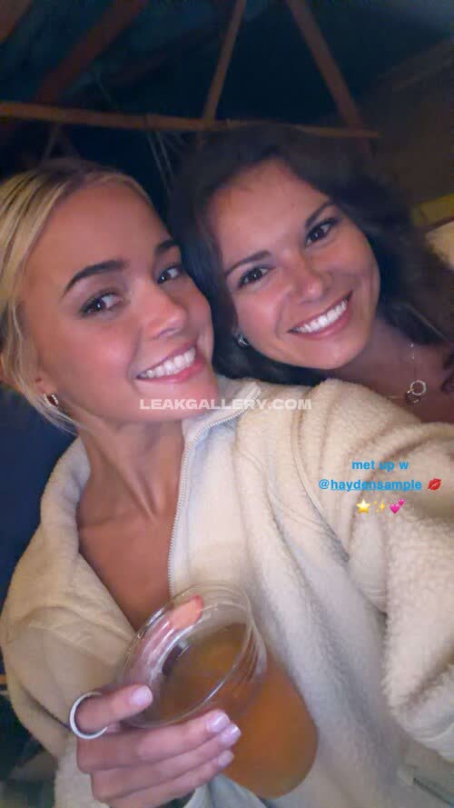 Livvydunne / oliviadunne Exclusive Leaked Nude OnlyFans #11543032