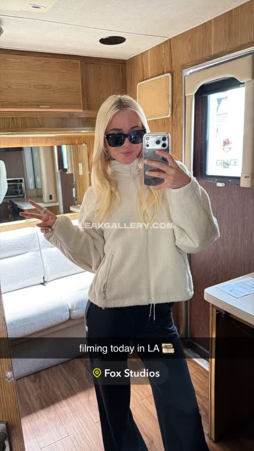 Livvydunne / oliviadunne Exclusive Leaked Nude OnlyFans #11543016