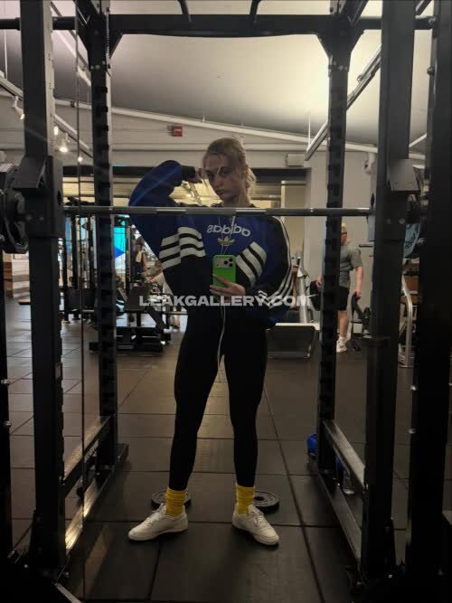 Lizzygreeneof Exclusiva filtración de OnlyFans desnuda #11990057
