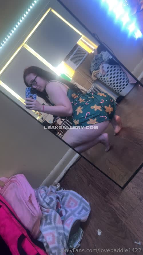Lovebaddie22_lovebaddie1422 Exclusive Leaked Nude OnlyFans #12055576