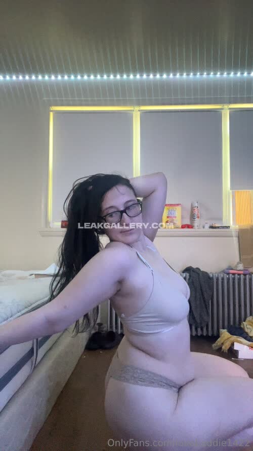 Lovebaddie22_lovebaddie1422 Exclusive Leaked Nude OnlyFans #12056456