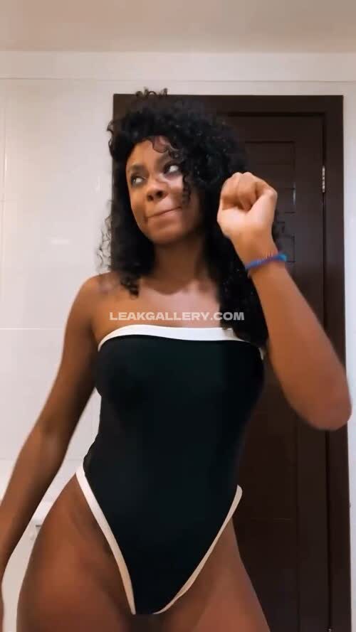 Lumena.aleluia Exclusive Leaked Nude OnlyFans #11901098